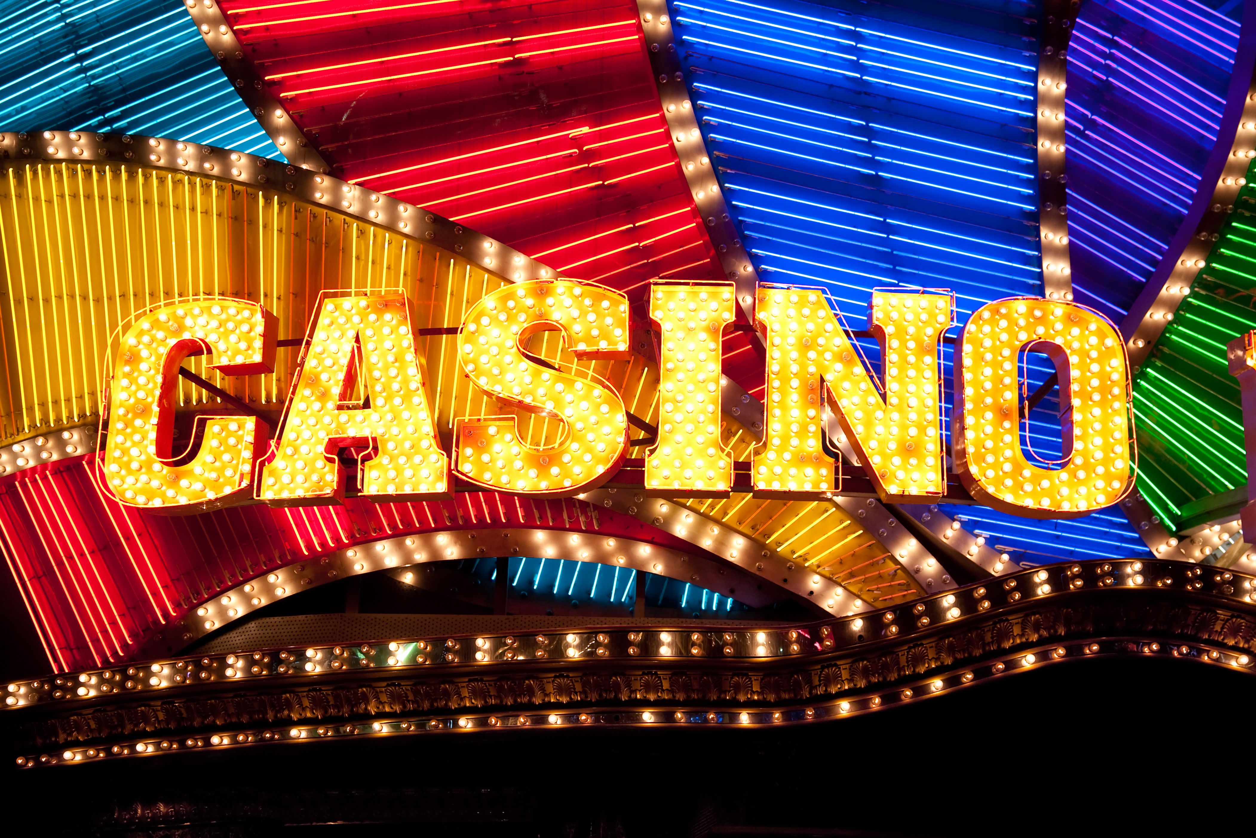 Canlı Casino Değerlendirmesi: Kazanma İhtişamı Nerede Gizli?